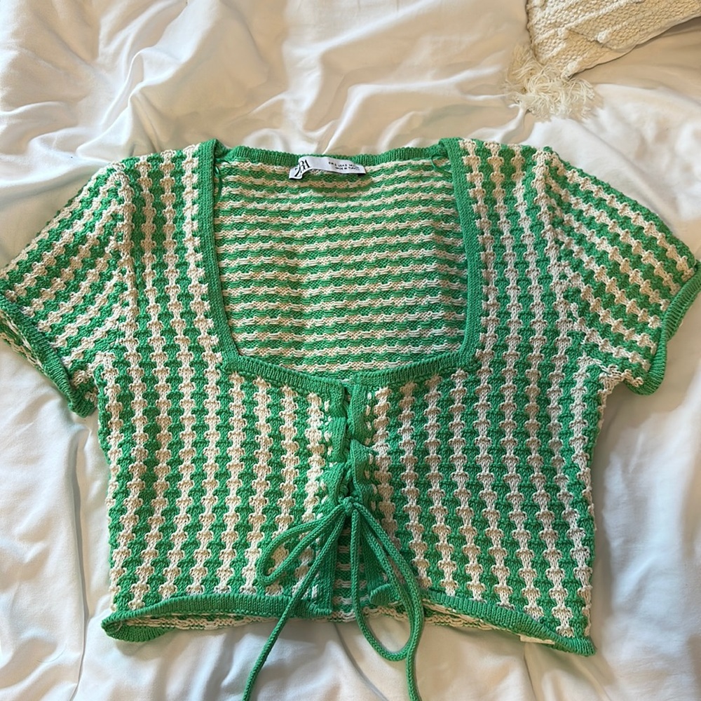 Zara Green and Cream Knit Crop Top